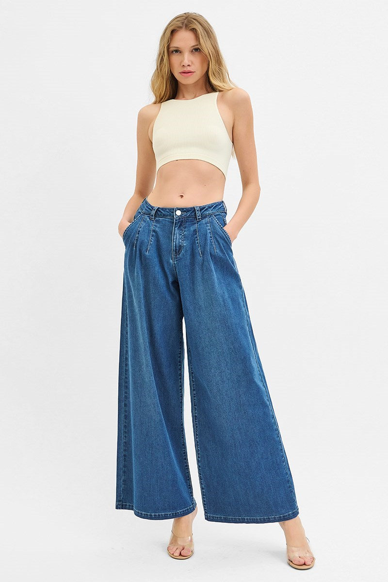 SLOUCHY WIDE LEG KNIT DENIM LOOK JEANS WITH PLEATS