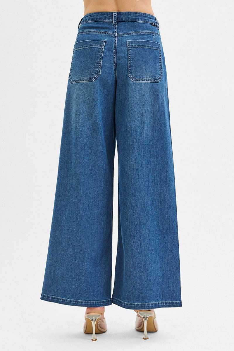 SLOUCHY WIDE LEG KNIT DENIM LOOK JEANS WITH PLEATS