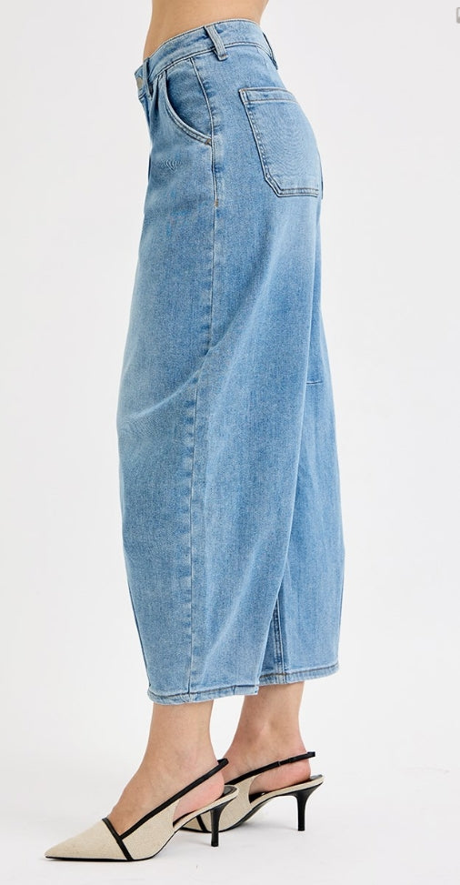 SLOUCHY CROP WIDE VOLUME LEG JEANS